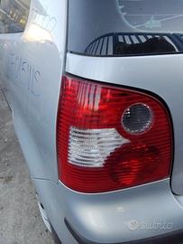Fanale posteriore sinistro VOLKSWAGEN POLO 2003