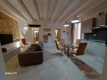 3 Vani Ristrutturato Nel Cuore Di Ortigia