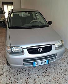 Suzuki unico proprietario con tagliando fatto