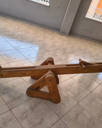 Dondolo in Legno