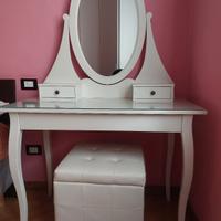 Toeletta per trucco Ikea Hemnes bianca