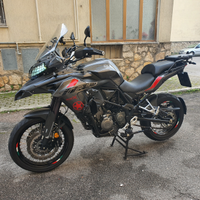 Trk 502x pari a nuovo