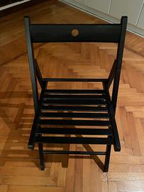 sedie in legno nero