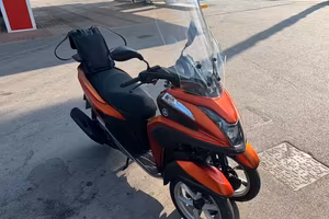 Tricity 125