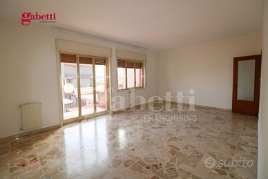 Appartamento via Gianni Strano Gravina di CT