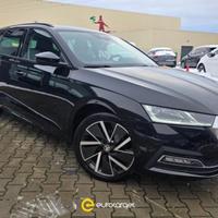 SKODA Octavia 2.0 TDI EVO SCR DSG Wagon Style