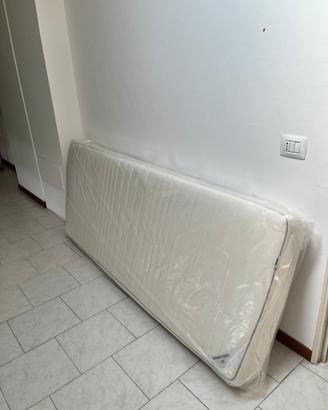 2 materassi singoli Ikea