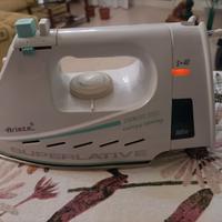 Ferro da stiro a vapore Ariete