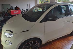 Abarth 500e Turismo