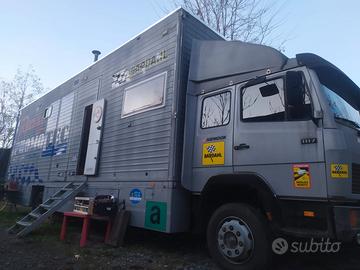 Mercedes 1117 Camper Officina Mobile 12T