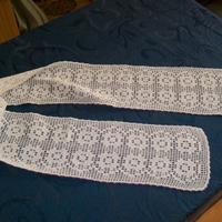 Particolare centrino per muretto, fatto a mano