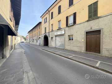 NEGOZIO A OSPITALETTO