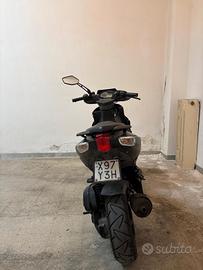 aprilia sr 50 2t