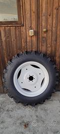 Gomma con cerchio CST 8.3-20 (280/85 R20)