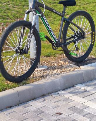 ROCKRIDER ST 530 WHEELIE BIKE 