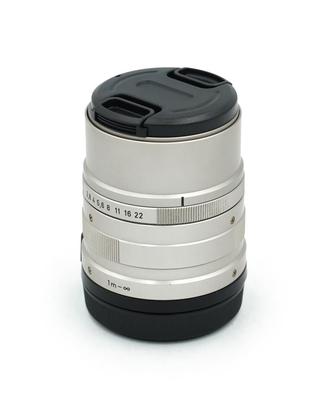 Zeiss Sonnar T* 90mm f/2.8 Contax G
