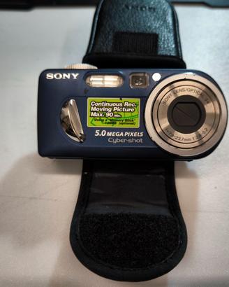 Sony Cyber-shot DSC-P12 Blu