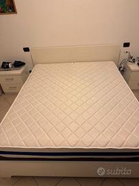 Materasso Memory seminuovo.