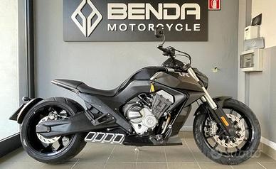 Benda Motorcycles LFC 700 MY26 - PRONTA CONSEGNA