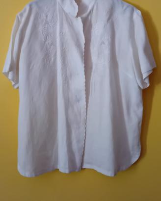 camicia bianca in lino