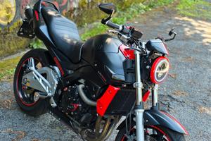 Suzuki gsr 600