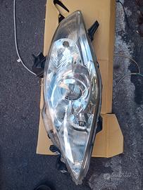 faro originale lato DX  passeggero Mazda 5 