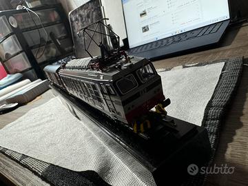 Locomotiva E633 TIGRE