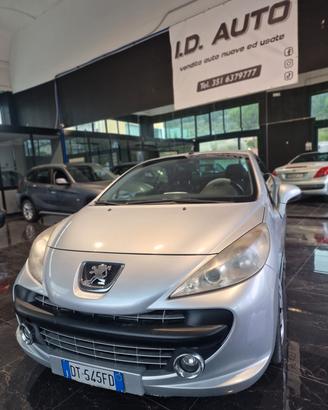 Peugeot 207 1.6 HDi 110CV CC Féline
