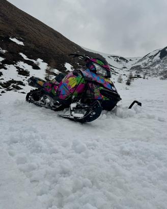 Skidoo 800