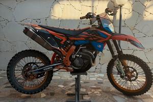 KTM 250 4t