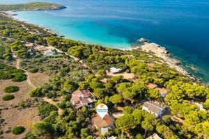 Villa a pochi passi dal mare
