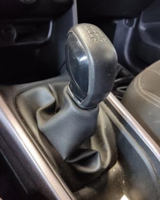 Leva cambio PEUGEOT 2008 1199cc benzina del 2014