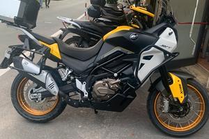 Moto QJ SVT 650X