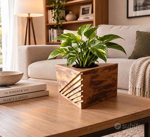 Porta vaso geometrico in plastica effetto legno 