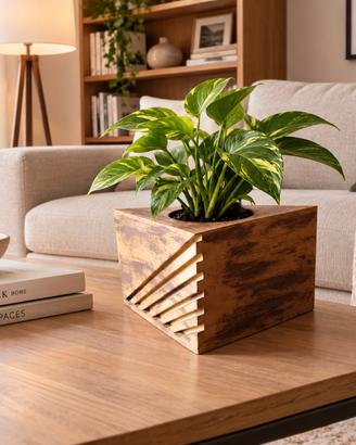 Porta vaso geometrico in plastica effetto legno 