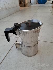 caffettiera elettrica vintage da viaggio