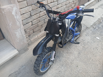 Motore da cross Nitro (non funzionante)