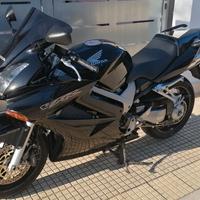 Honda Vfr 800 vtec 