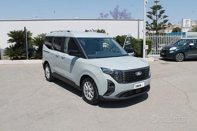 Ford Tourneo Courier 1.0 EcoBoost Powershift Titan