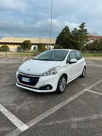 Peugeot 208 2017 GPL