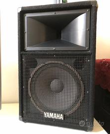 Casse passive professionali per dj yamaha S112IV.