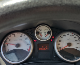 Peugeot 207 nera