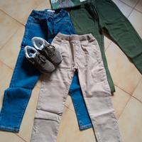 pantaloni, maglietta, scarpe bambino 
