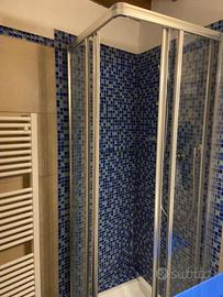 Box doccia ad angolo