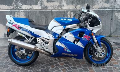 Suzuki GSX 1100 R