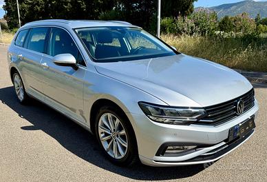 Volkswagen Passat Variant 2.0 TDI SCR EVO DSG Exec