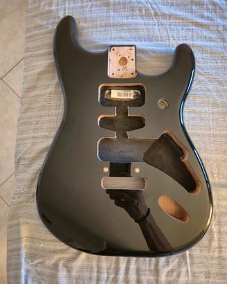 Body Fender stratocaster deluxe 