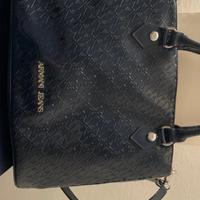 Borsa di Armani blu di vernice