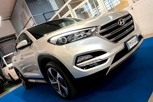 Hyundai TUCSON 1.7 CRDI XPOSSIBLE 19" CAMERA *CAM