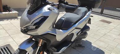 HONDA ADV 350